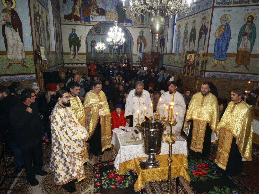 Întruniri de cercuri pastorale în Protopopiatul Botoşani 5368