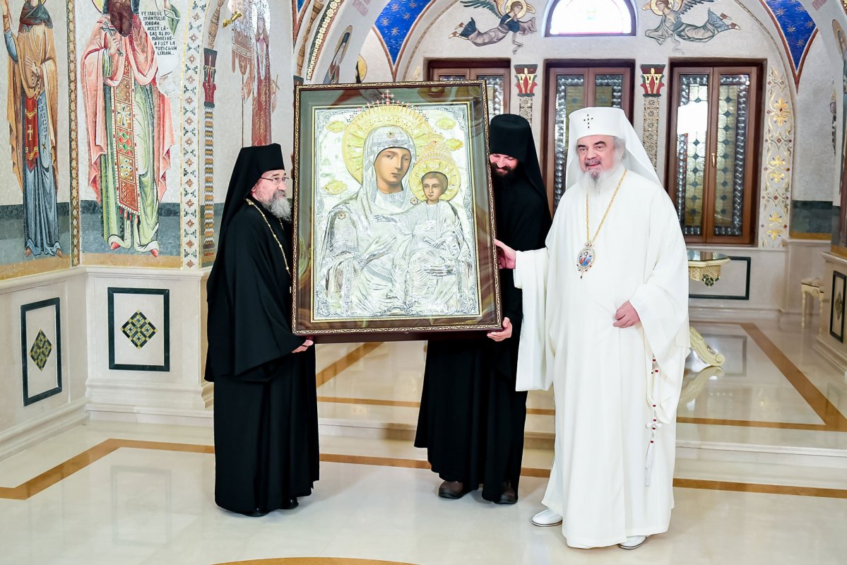 Odor athonit sfinţit pentru noua Catedrală Patriarhală 5328