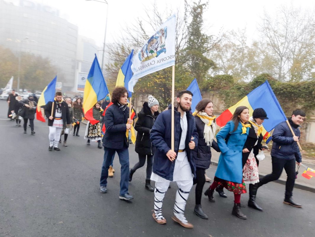 Mărturii ale tinerilor cărășeni, prezenți la sfințirea Catedralei Naționale 5225