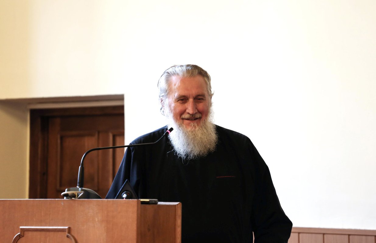 Părintele Dumitru Abrudan și părintele Vasile Mihoc, omagiați la Sibiu 5199