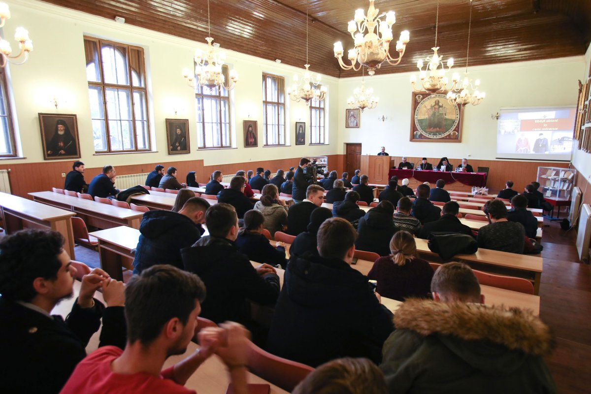 Părintele Dumitru Abrudan și părintele Vasile Mihoc, omagiați la Sibiu 5201