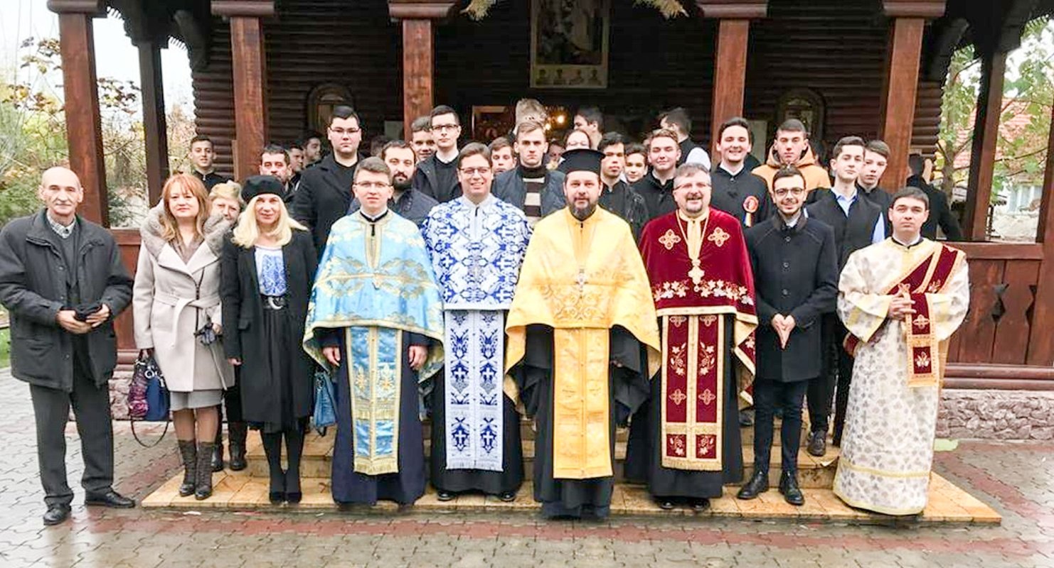 Concurs și simpozion despre românitate și creștinism 5144