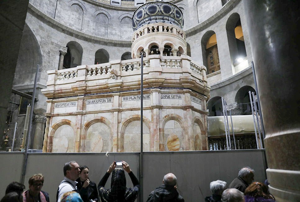 Restaurarea şi sfinţirea capelei Sfântului Mormânt 5173