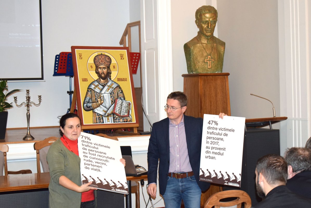 Sesiune de formare în identificarea precoce a victimelor traficanților de persoane 5145