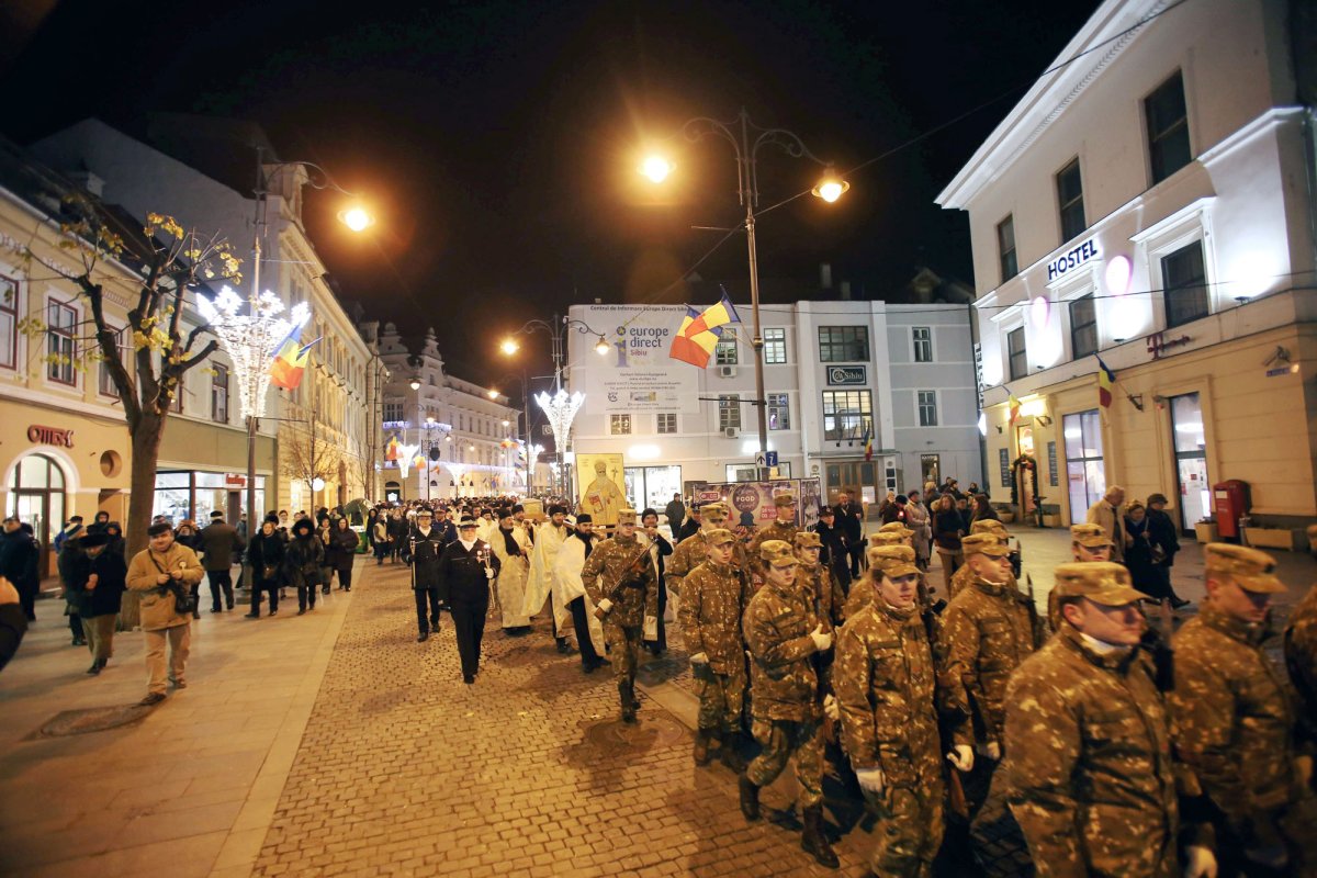 Sărbătoarea Sfântului Apostol Andrei şi a Sfântului Ierarh Andrei Șaguna 4995