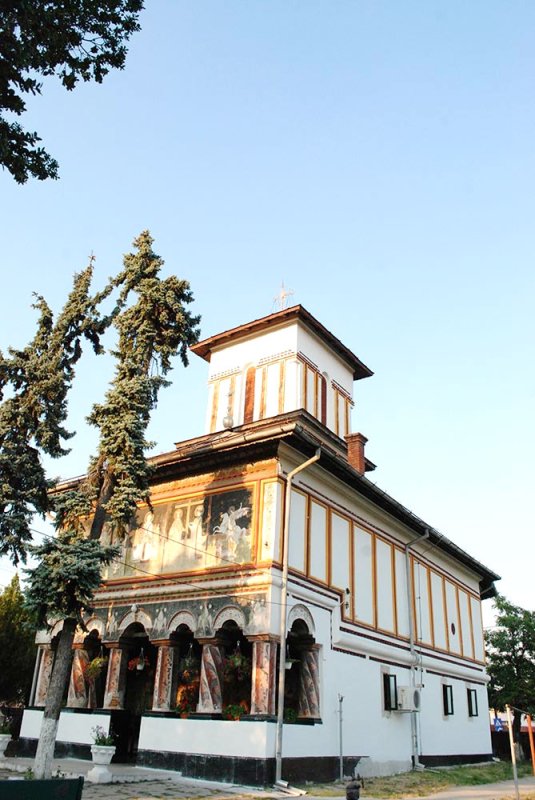 Locaşuri cu tradiţie istorică pe meleaguri olteneşti 4778