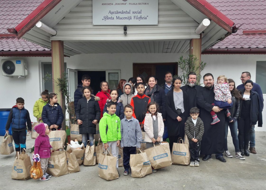 Activităţi filantropice sub ocrotirea Sfintei Filofteia 4667