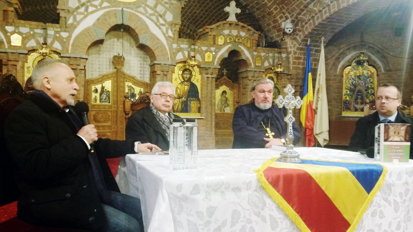 Cartea „Cum a schimbat creştinismul lumea”, lansată la Baia Mare 4688