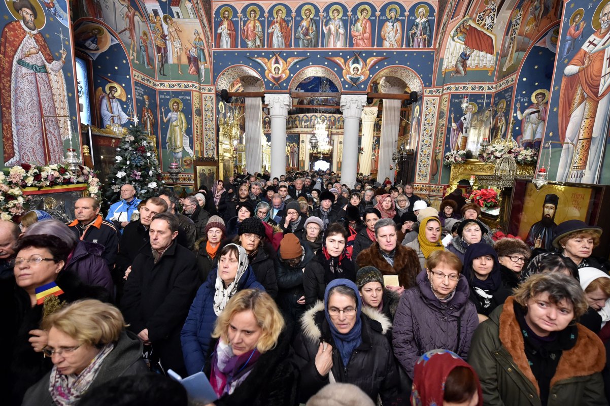 Pelerinaj la Biserica „Sfântul Gheorghe”-Nou 4649