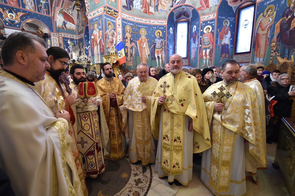 Pelerinaj la Biserica „Sfântul Gheorghe”-Nou 4651