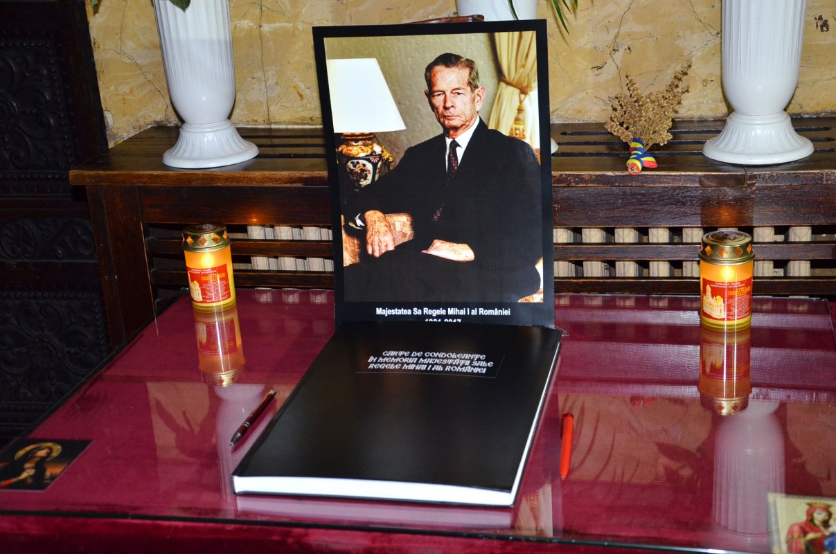 Pomenirea ultimului monarh al României 4707