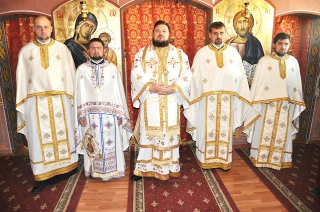 Slujiri arhiereşti şi hramuri, de Sfântul Ierarh Nicolae 4615