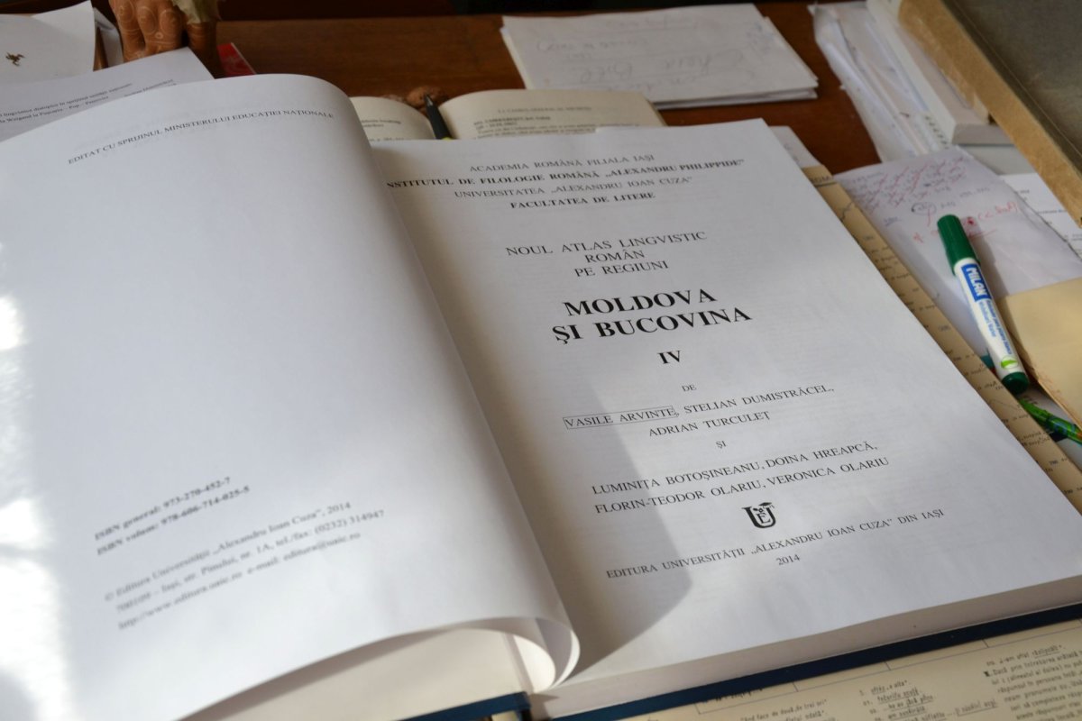 „Orice națiune care se respectă duce o politică de promovare a limbii” 4552