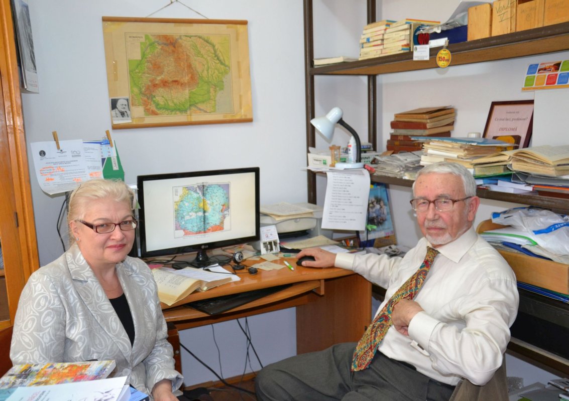 „Orice națiune care se respectă duce o politică de promovare a limbii” 4553