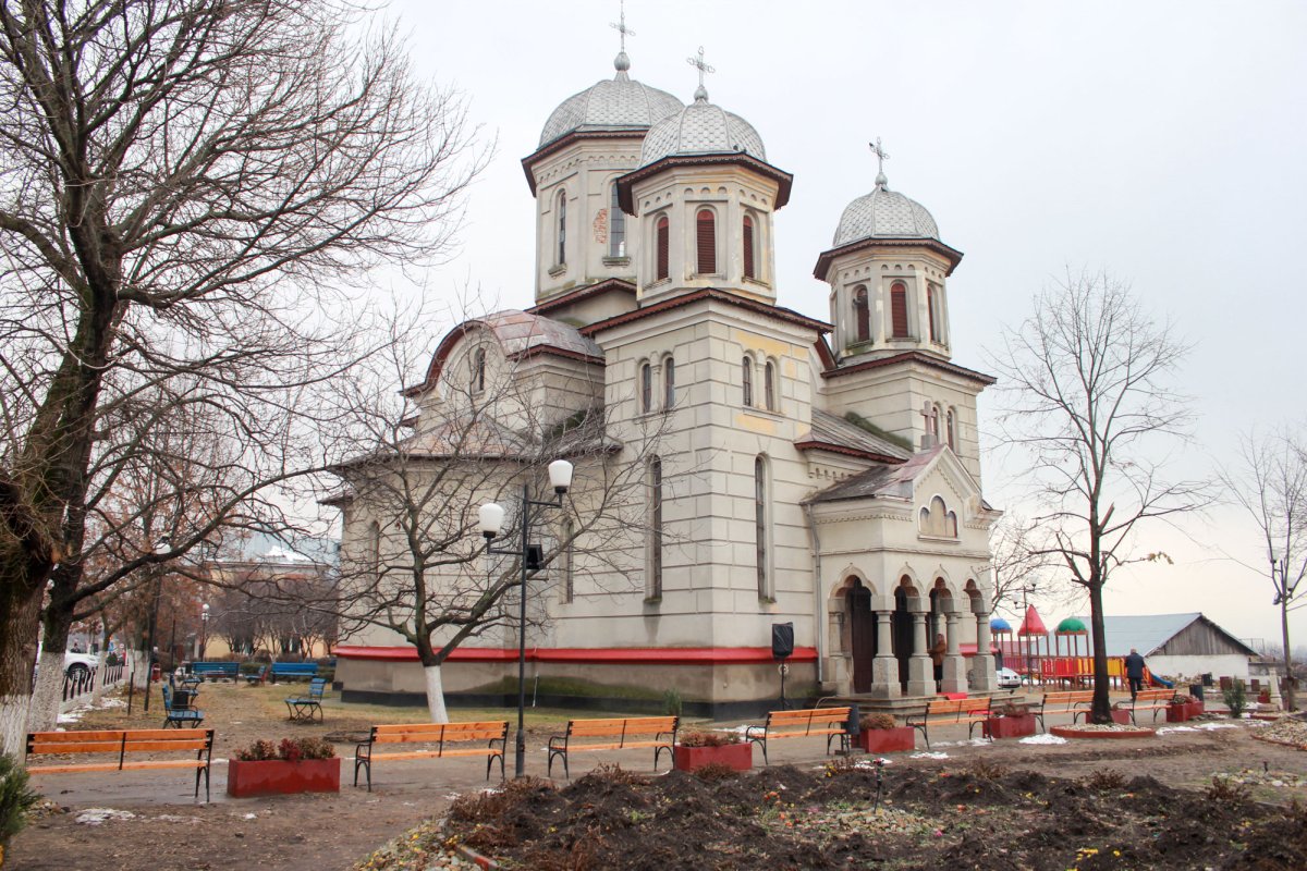 Praznicul Sfântului Nicolae în Mitropolia Olteniei 4492