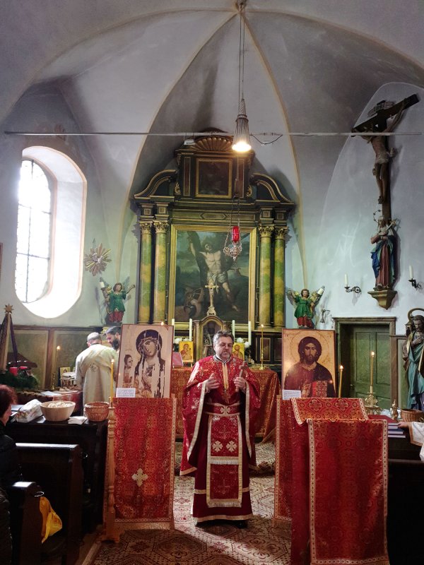 Primul hram al parohiei ortodoxe românești din Garmisch Partenkirchen, Germania 4422