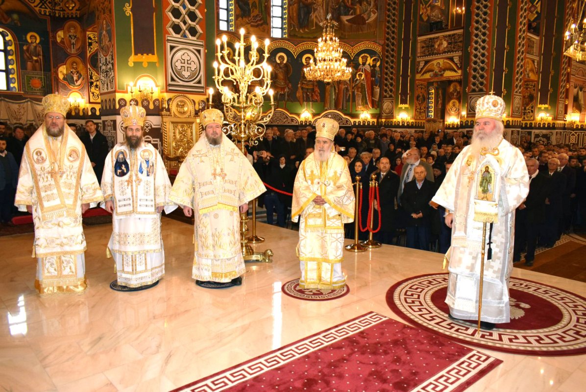 Sfințirea picturii Catedralei Arhiepiscopale din Arad 4441