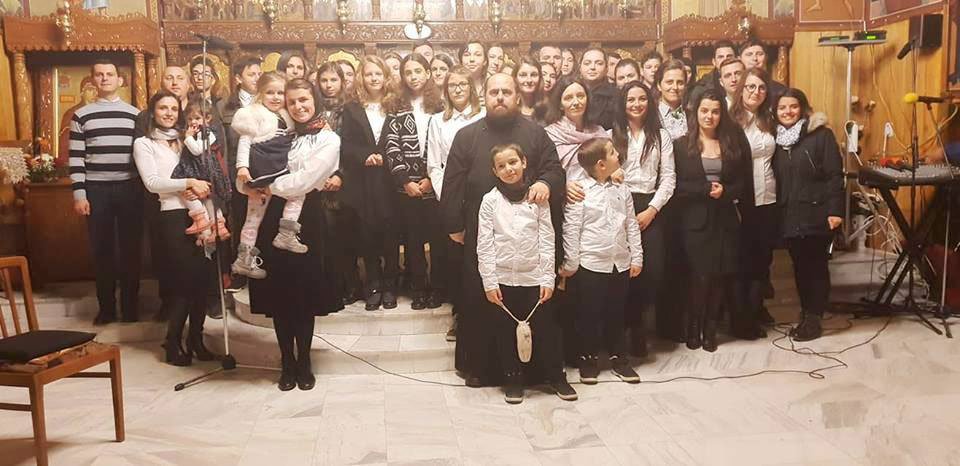 Colindătorii vestesc Naşterea Domnului 4289