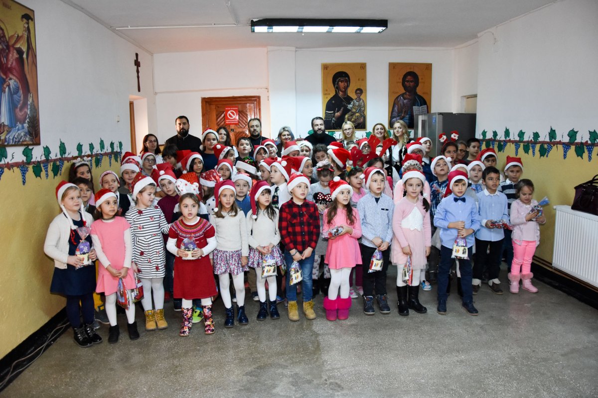 Colind și binecuvântare în Protopopiatul Caransebeș 4084