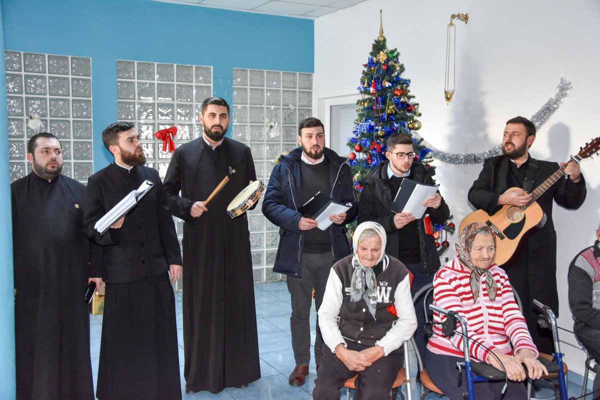 Colind și binecuvântare în Protopopiatul Caransebeș 4085