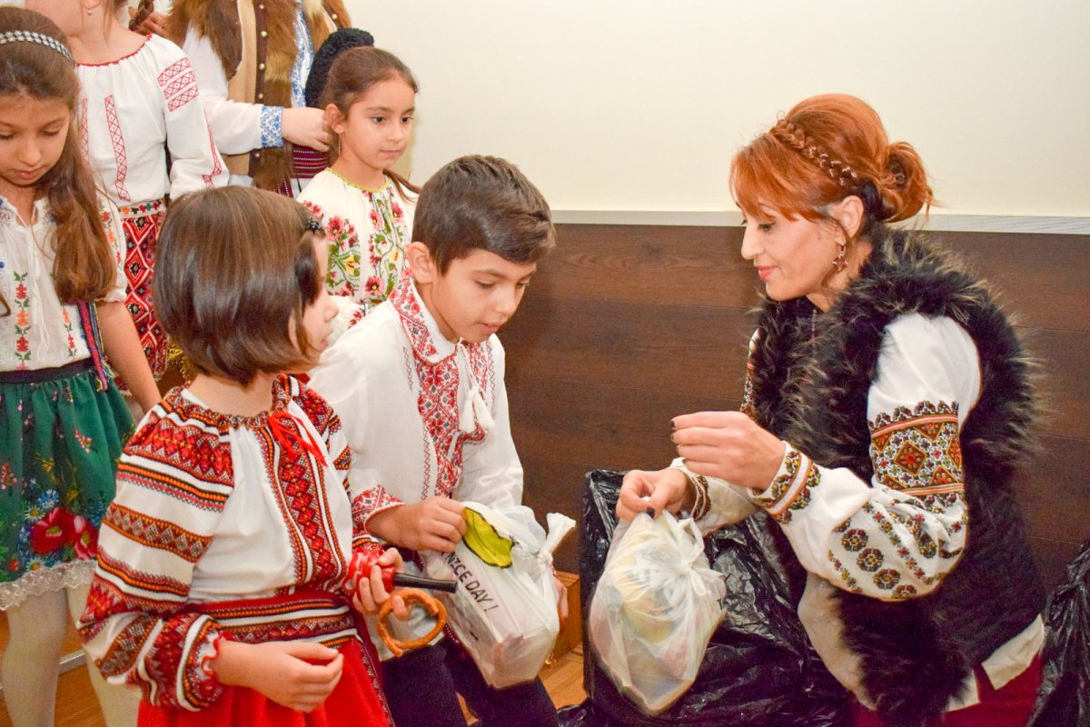 Eveniment festiv în Episcopia Slatinei şi Romanaţilor 4033