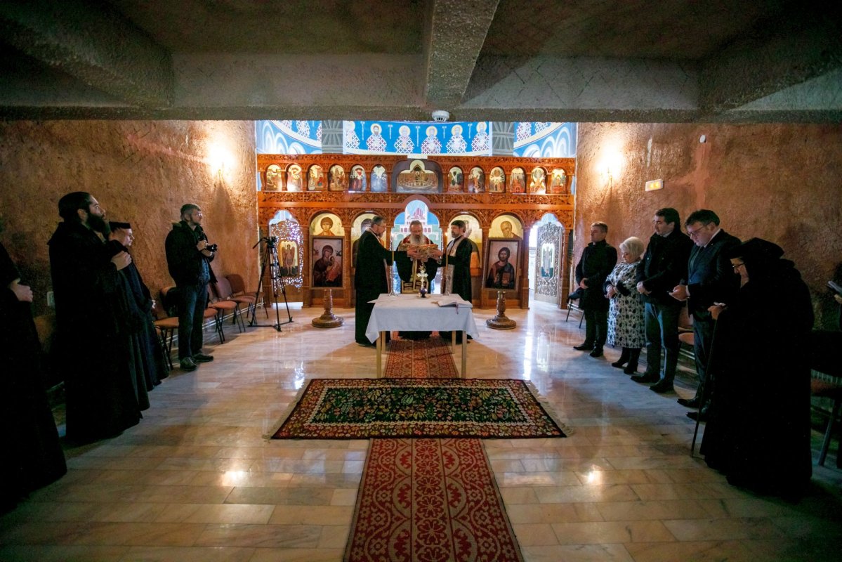 Inaugurarea Centrului rezidenţial pentru vârstnici „Cuvioasa Nazaria” - Văratec 3973