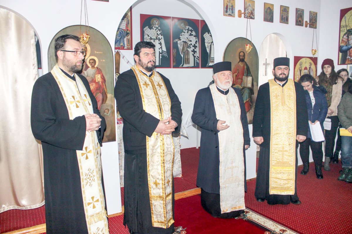 Colindători şi daruri la penitenciarul din Galaţi 3871