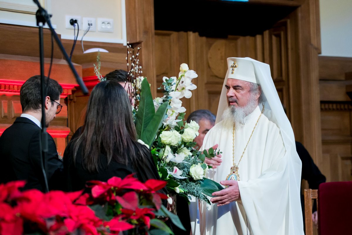 Colindele - expresie a unității de credință și de neam 3864