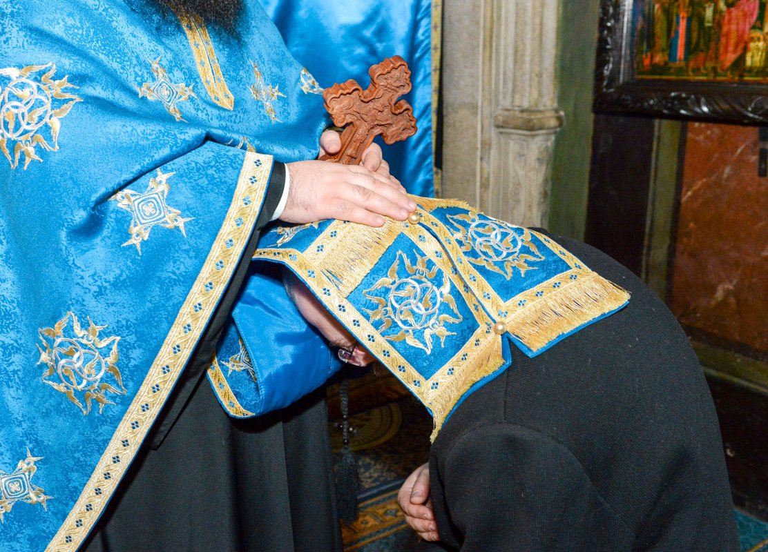 Iertare și dezlegare 3875