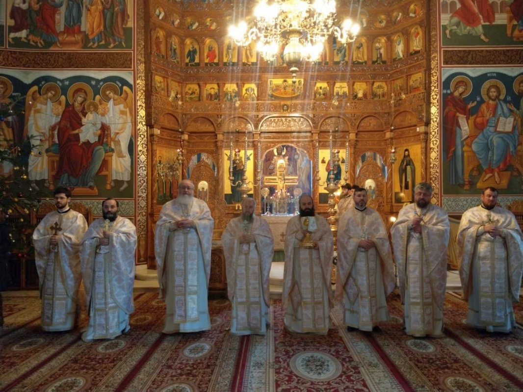 Zilele „Veniamin Costachi” la Seminarul Teologic de la Mănăstirea Neamţ 3781