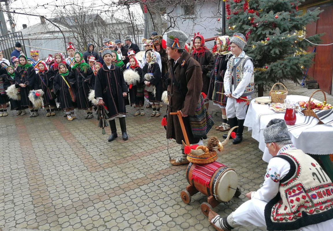 Iernile colindătorilor de pe Valea Ibănesei 3726