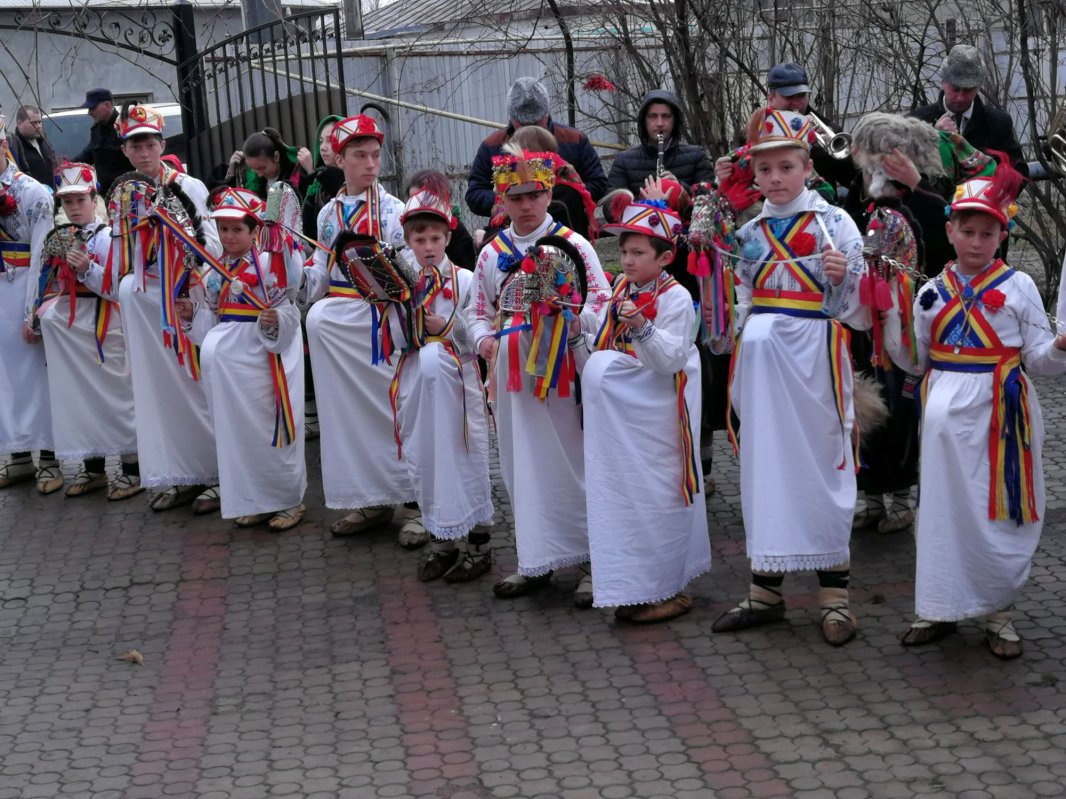 Iernile colindătorilor de pe Valea Ibănesei 3730