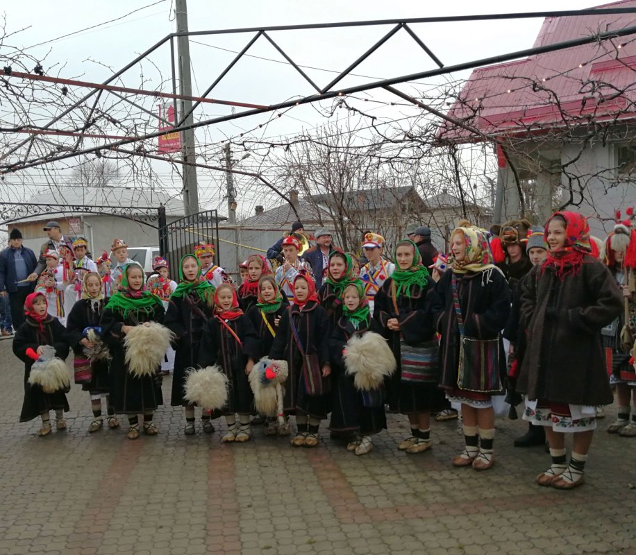 Iernile colindătorilor de pe Valea Ibănesei 3734