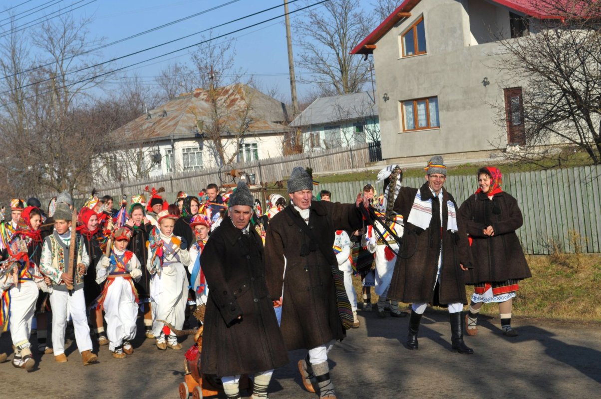 Iernile colindătorilor de pe Valea Ibănesei 3741