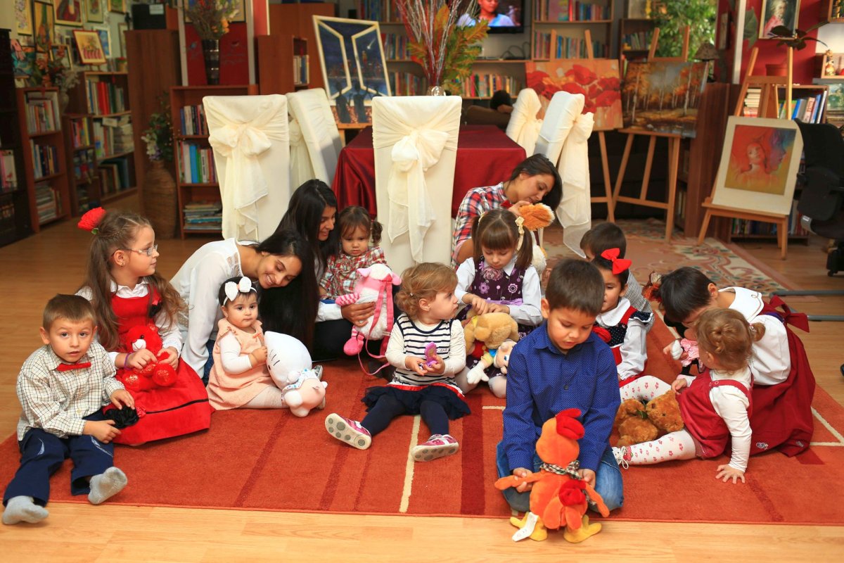 Permanentul Crăciun al copiilor „mamei Mia” 3755