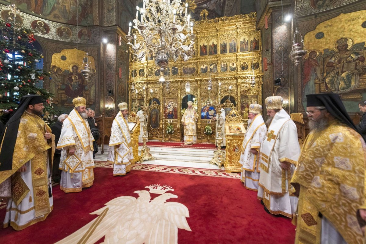 Nașterea Domnului, taina iubirii smerite şi atotputernice 3538