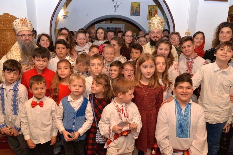 Bucuria Crăciunului  la românii din diasporă  3491