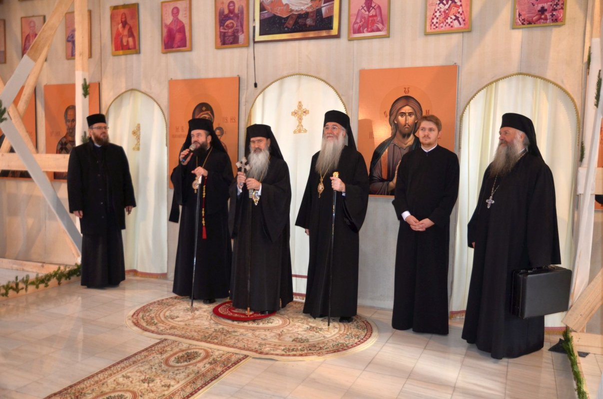 Sărbătorile Crăciunului în Mitropolia Olteniei 3481