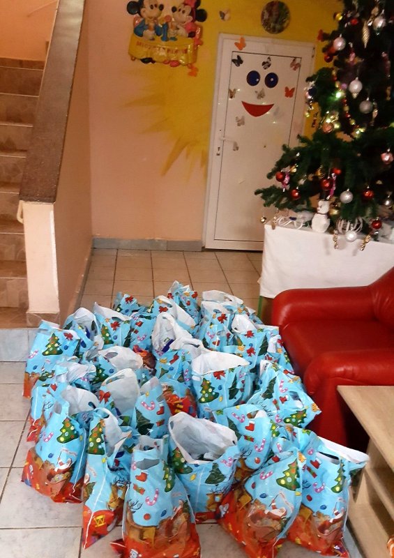 Activități filantropice ale Parohiei Nădăștia de Sus, Hunedoara 3245