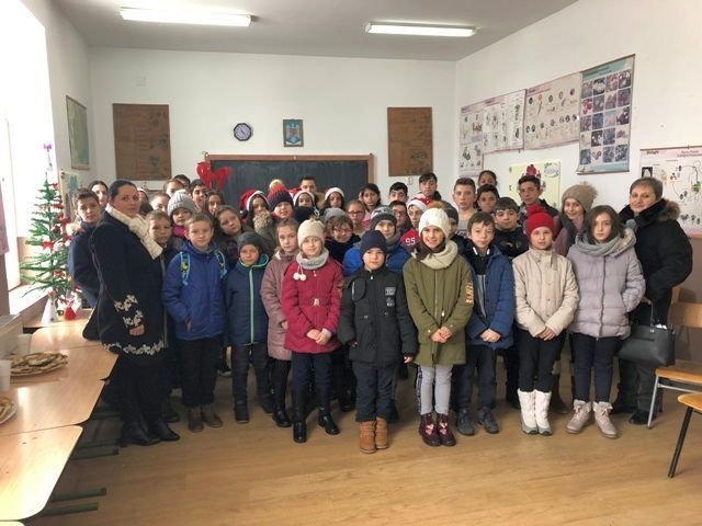 Proiectul caritabil „Daruri mici din suflet mare”, în Sălaj 3244