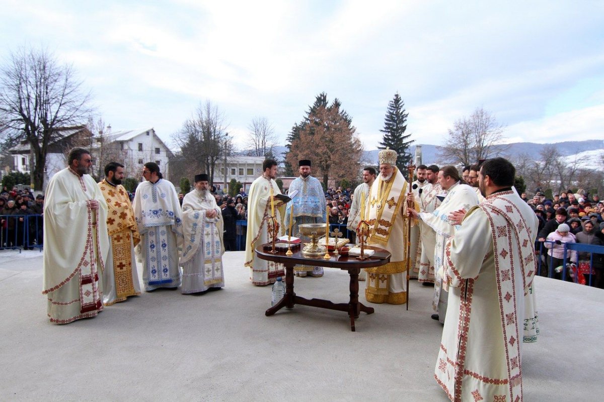 Binecuvântarea Iordanului în eparhii din Muntenia și Dobrogea 3104