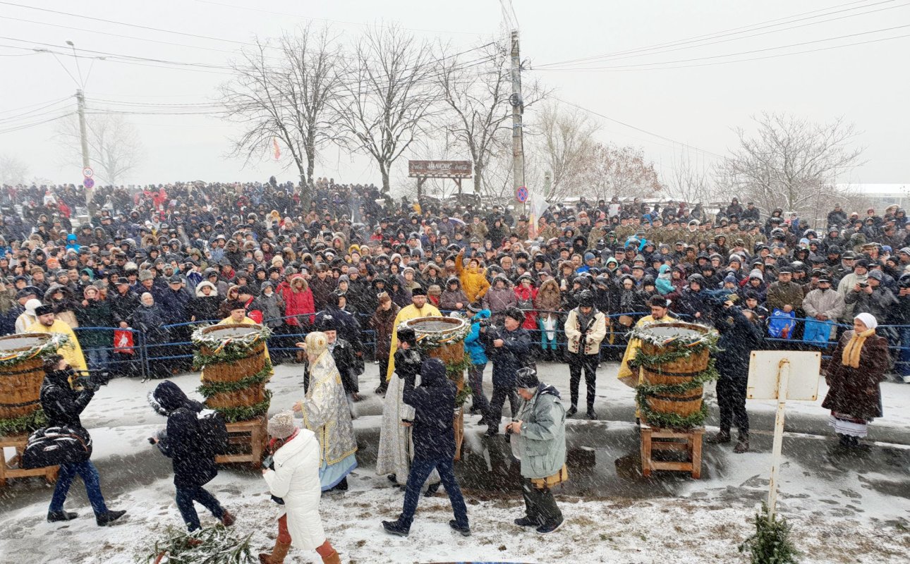 Binecuvântarea Iordanului în eparhii din Muntenia și Dobrogea 3107