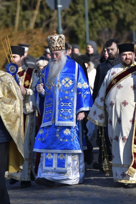 Slujbe arhiereşti  la Craiova şi Severin 3082