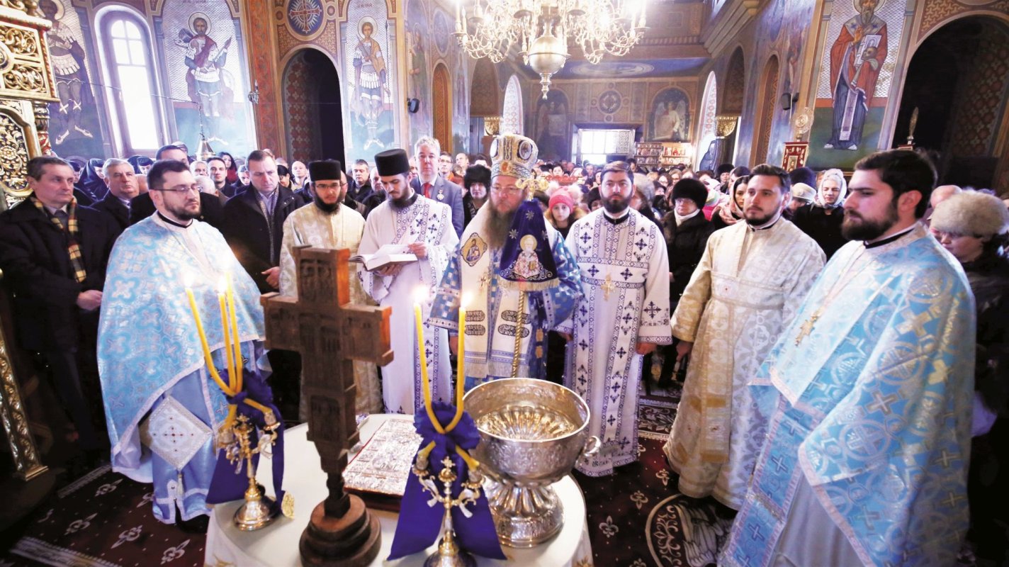Slujiri arhierești la praznicul Botezului Domnului 3088