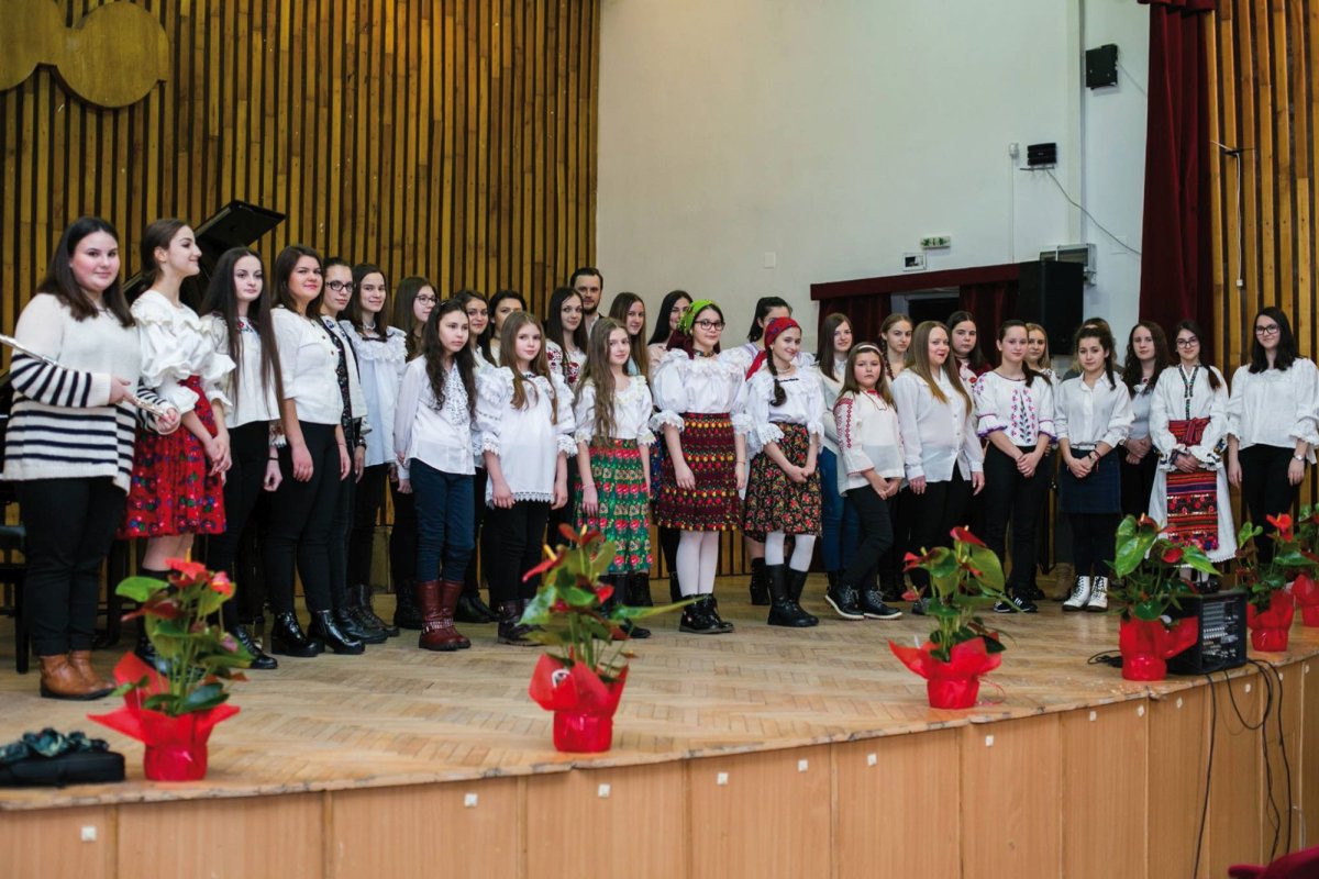 Activități ale Corului de Copii și Tineri „Gaudium”, din Baia Mare 2819