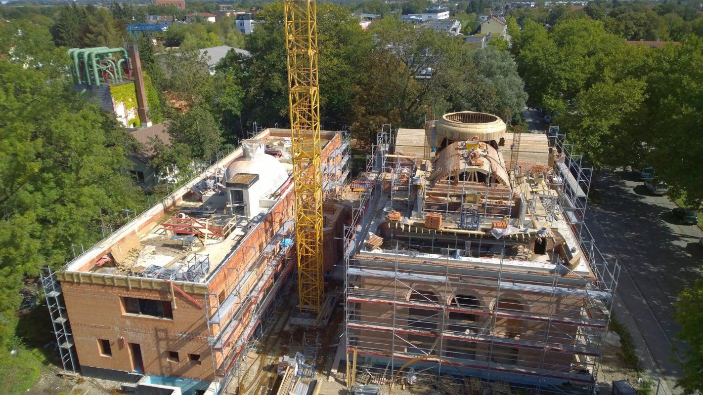 Un simbol  al Ortodoxiei românești  în inima Germaniei 2971