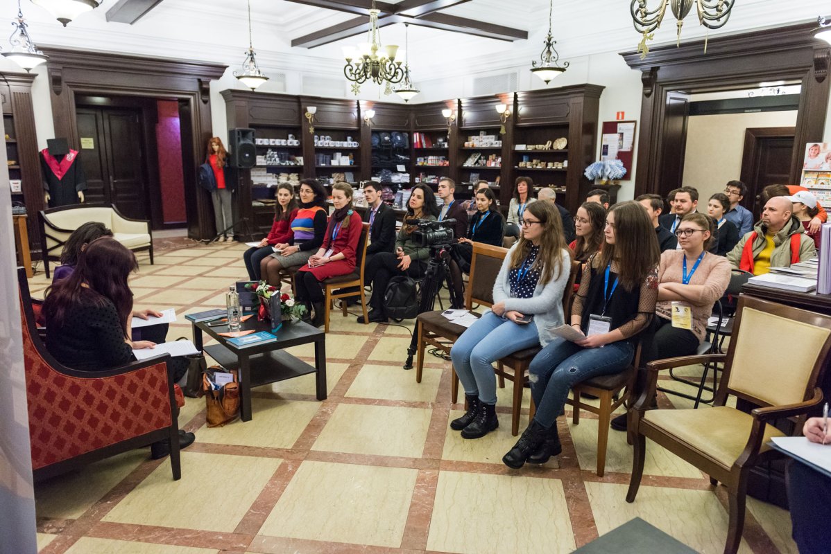 Conferinţa internaţională IOTA de la Iaşi, la final 2754