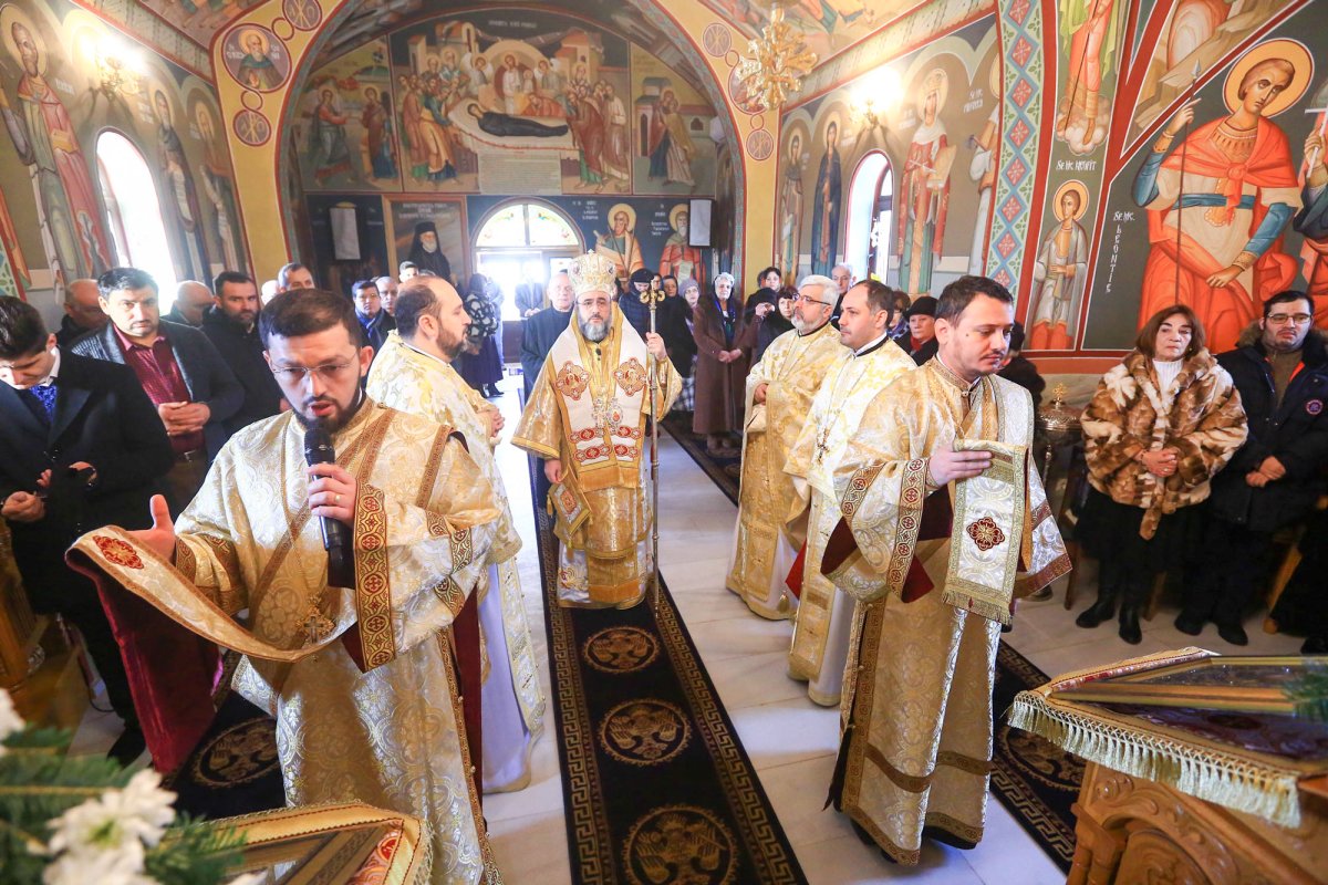 Binecuvântări și îndemnuri în Duminica după Botezul Domnului 2693