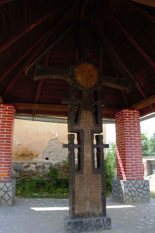 Vrednici înaintaşi şi slujitori din Valeadeni 2637