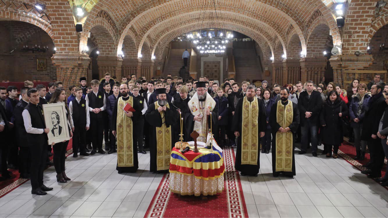 Evenimente culturale și duhovnicești în memoria poetului Mihai Eminescu 2594